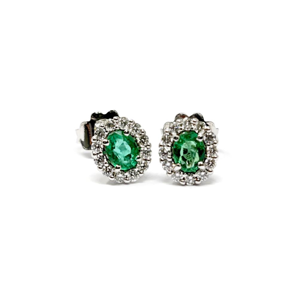 Orecchini con Smeraldo CT 0.70 e Diamanti CT 0.18