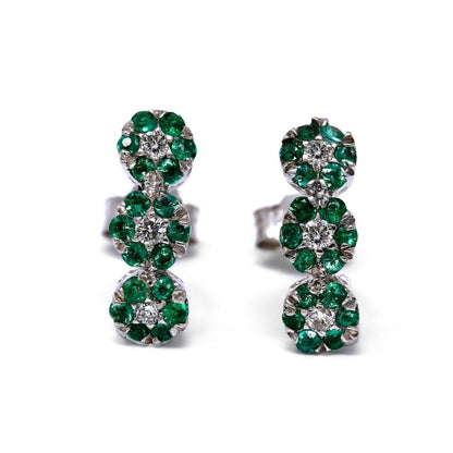 Orecchini Trilogy con Smeraldi CT 0.40 e Diamanti CT 0.14 Modello fiore