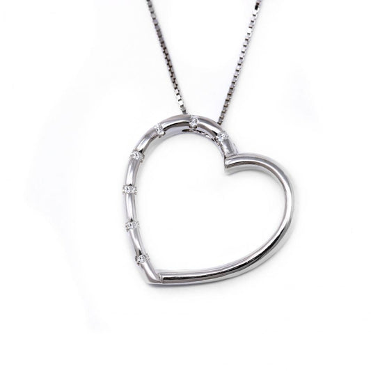 Pendente a Cuore con Diamanti Bianchi CT 0.04